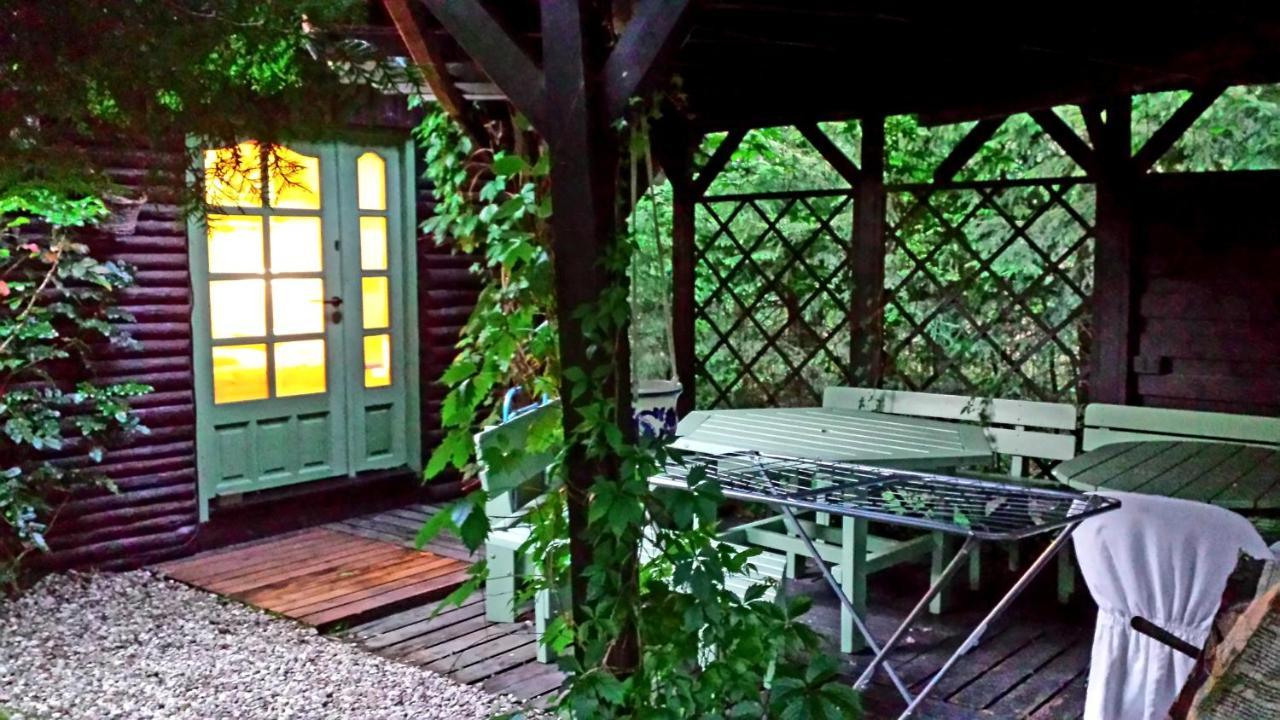 Domek Letniskowy Na Kaszubach Lub Apartament Z Kominkiem Puck Exterior photo